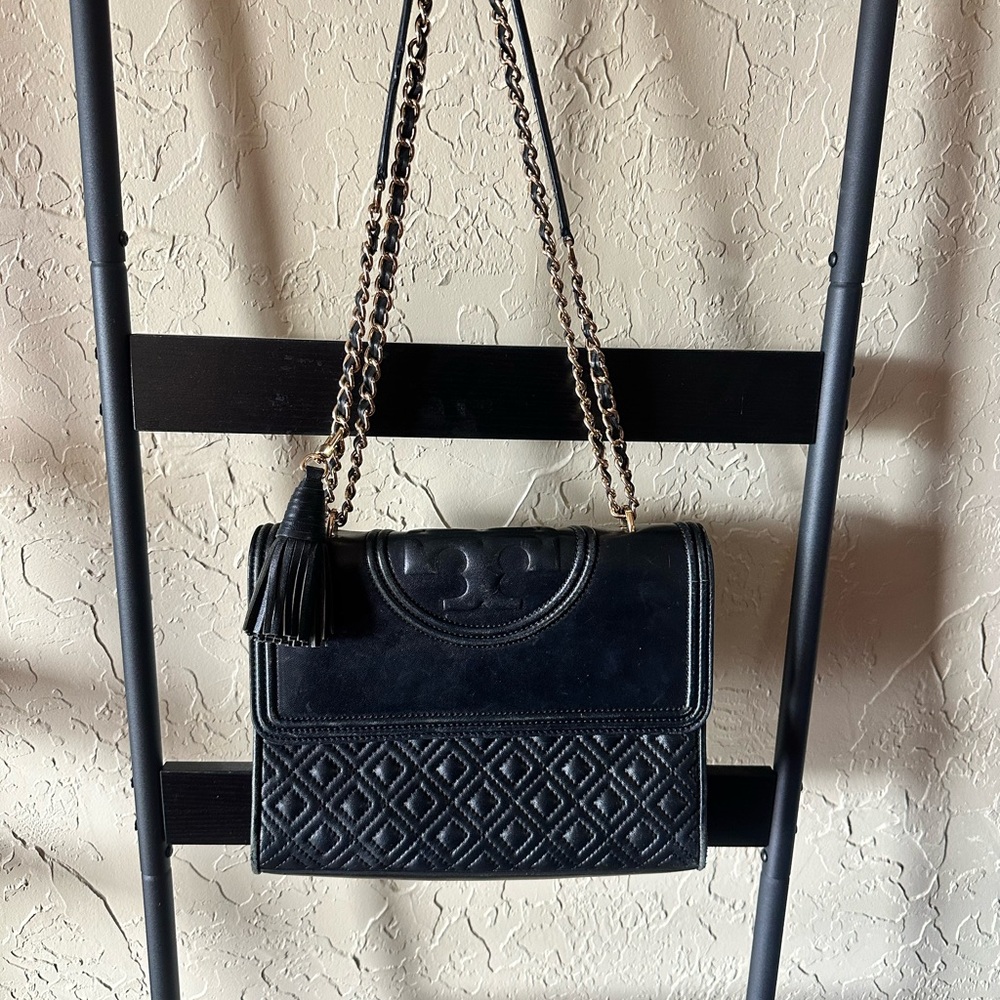 Authentic Tory Burch Fleming Convertible Shoulder Bag